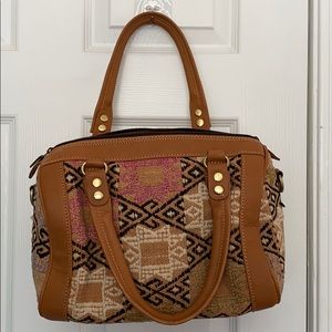Duffle bag antique